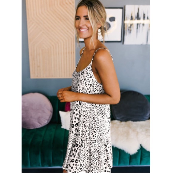 White black leopard sleeveless babydoll dress - Picture 3 of 3